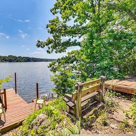 Quiet Cabin On Glen Lake With Boat Dock And Deck!